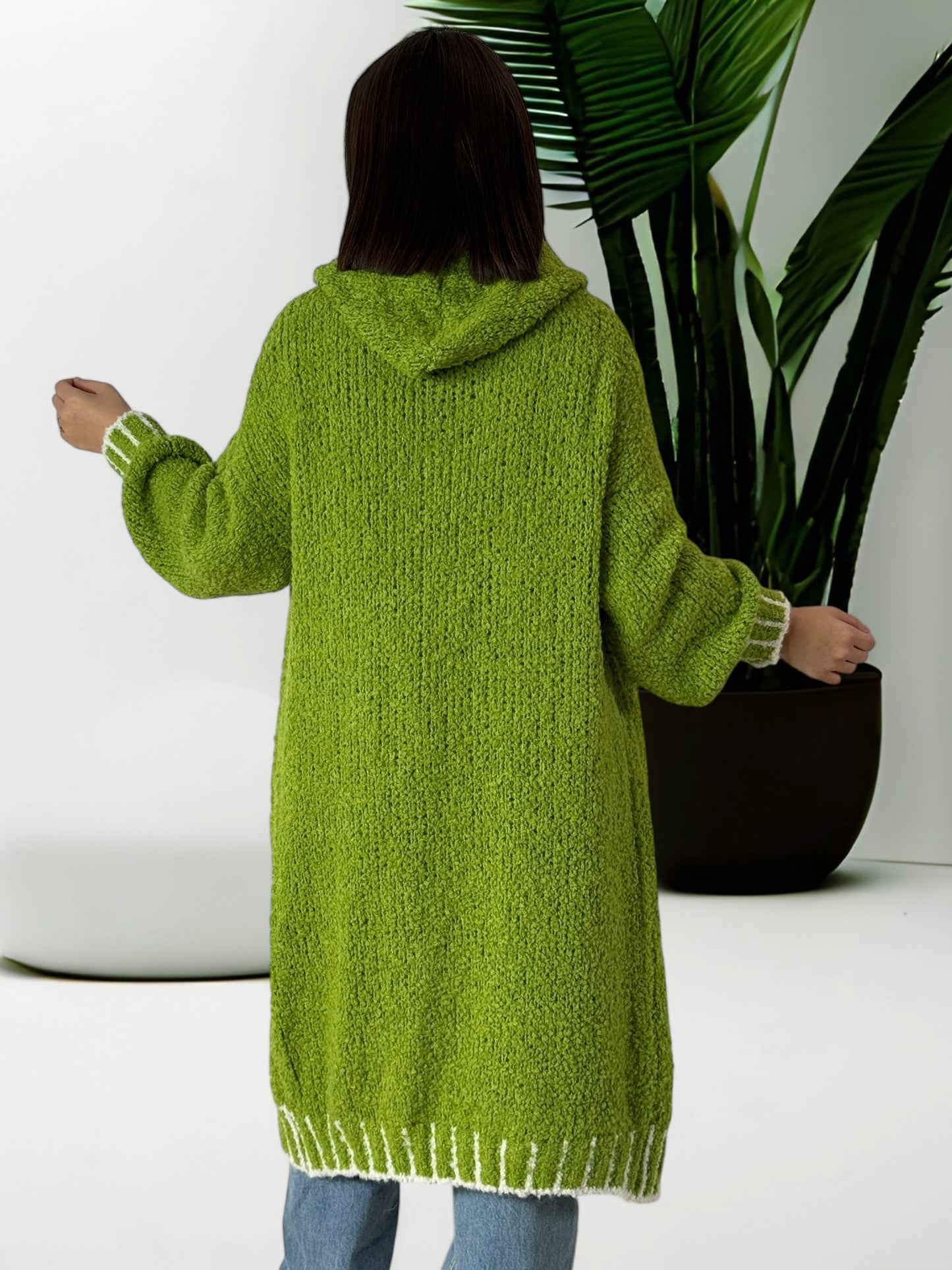 REGINA - LONG GILET OVERSIZE VERT A CAPUCHE JUSQU'A LA TAILLE 52