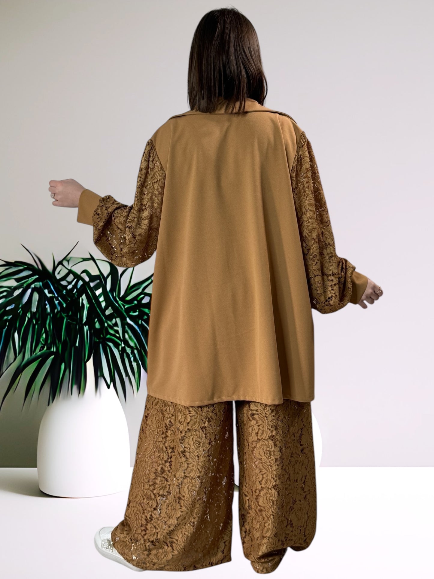 GIULIA - BLAZER CAMEL MANCHES EN DENTELLE JUSQU'A LA TAILLE 54