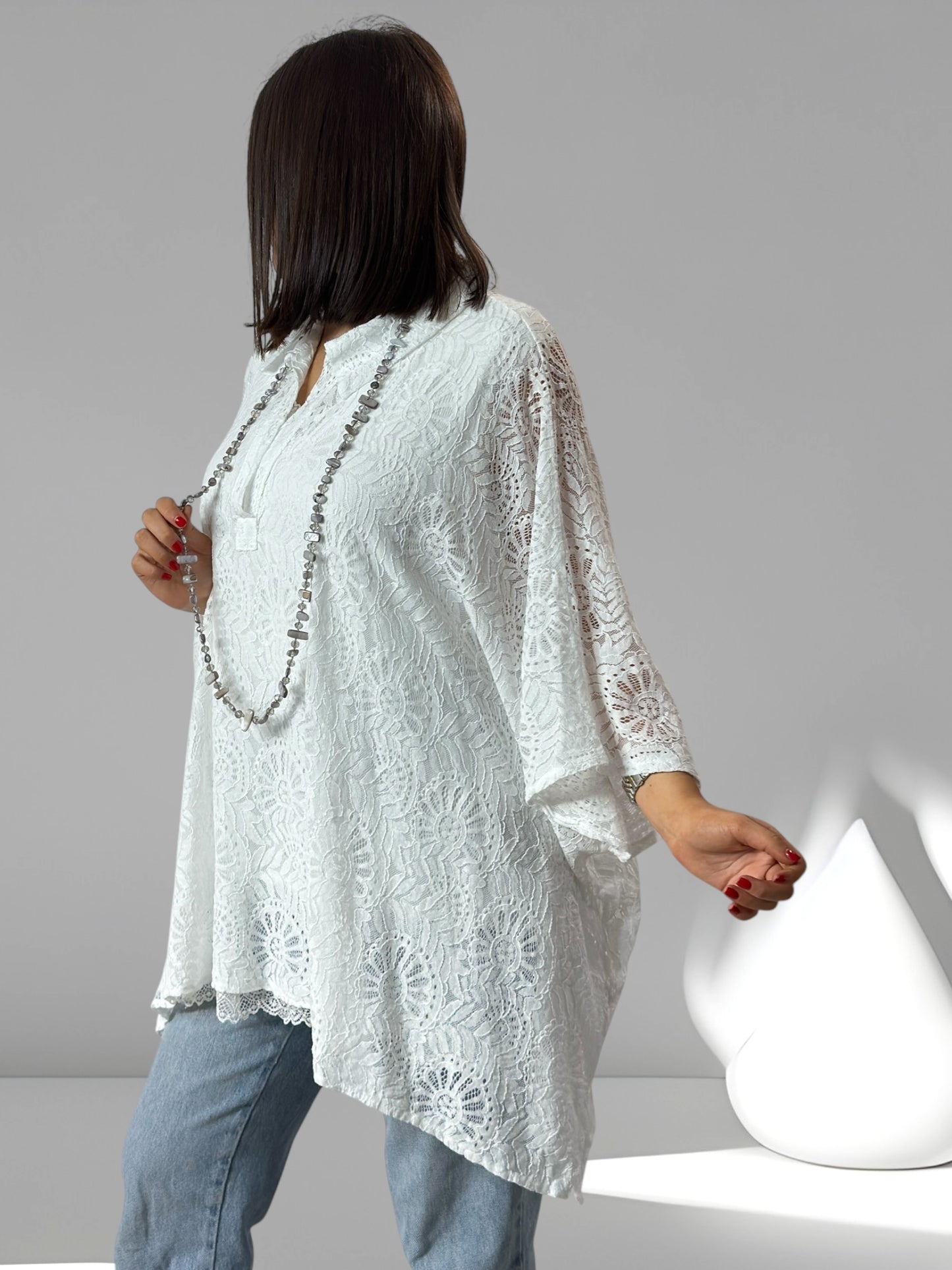 FAUSTINE - TUNIQUE EN DENTELLE BLANCHE OVERSIZE JUSQU'A LA TAILLE 58