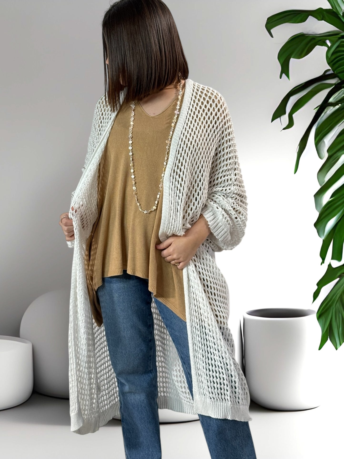 FABIOLA - LONG GILET EN RESILLE BLANC JUSQU'A LA TAILLE 50/52