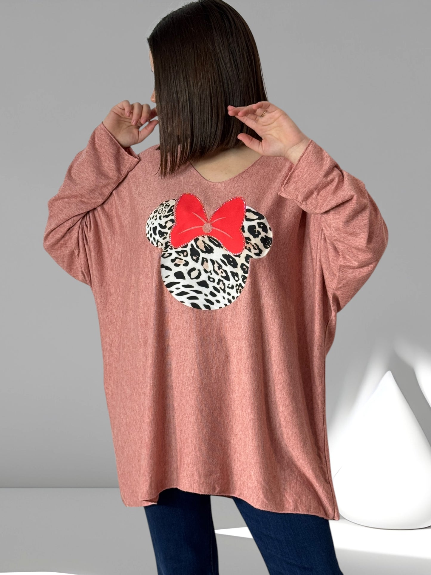 MICKEY - PULL OVERSIZE  EN MAILLE FLUIDE JUSQU'A LA TAILLE 54/56