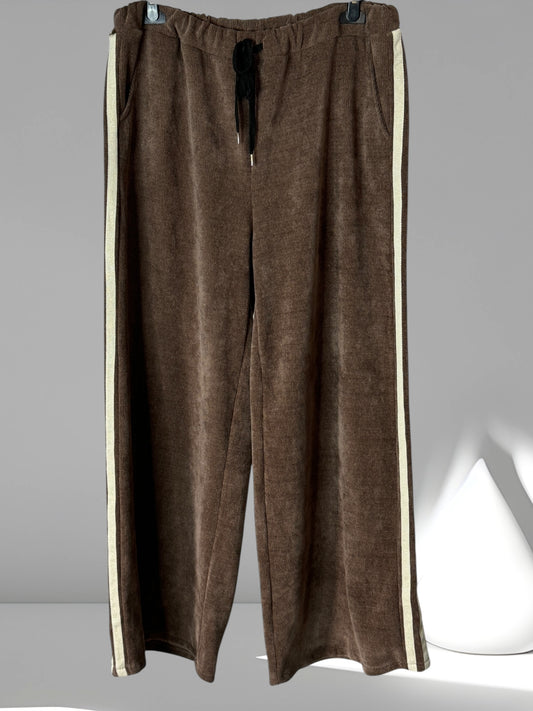 TINO - PANTALON AMPLE EN VELOURS MARRON TAILLE 46/48 A 52/54