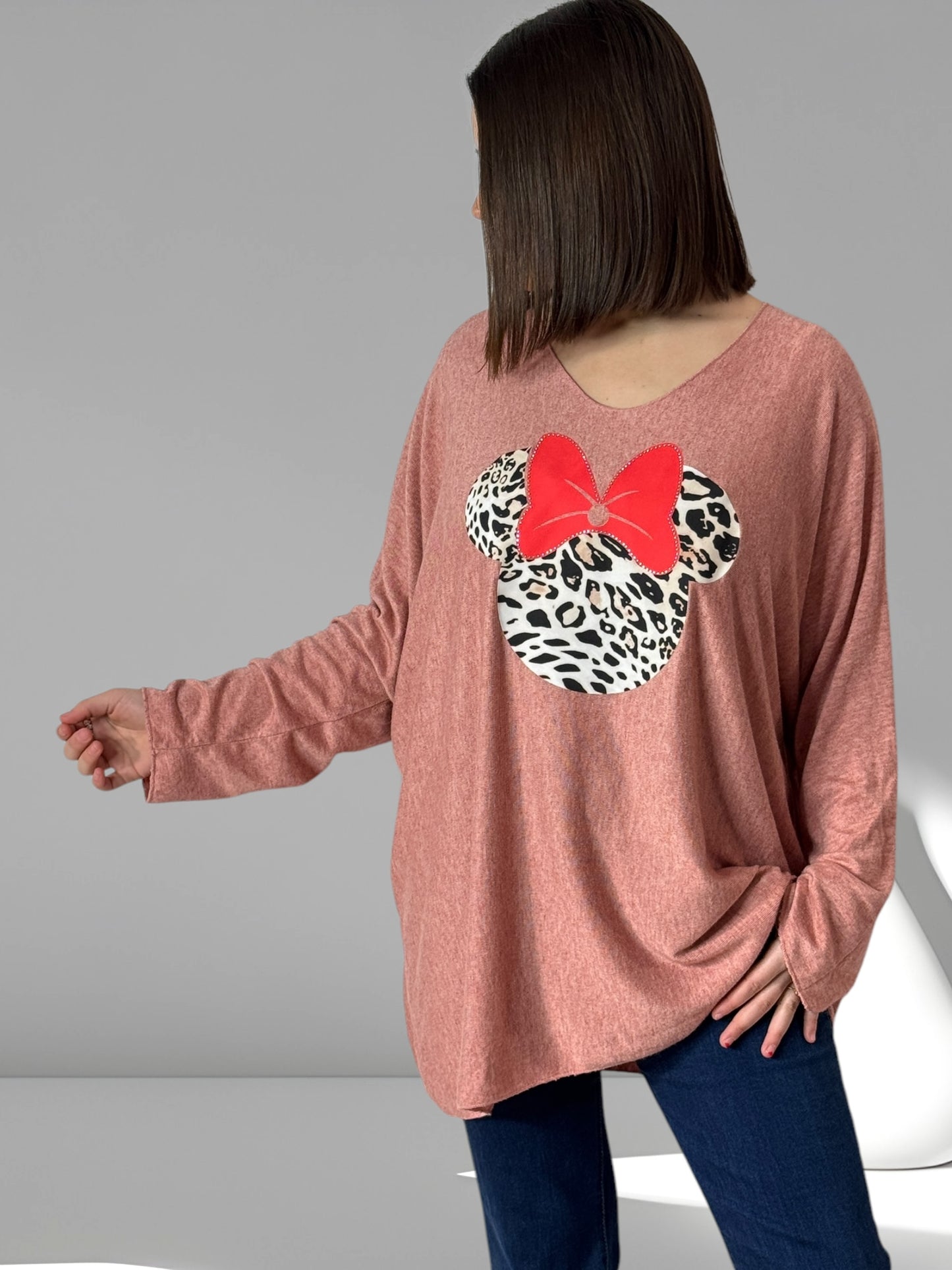 MICKEY - PULL OVERSIZE  EN MAILLE FLUIDE JUSQU'A LA TAILLE 54/56