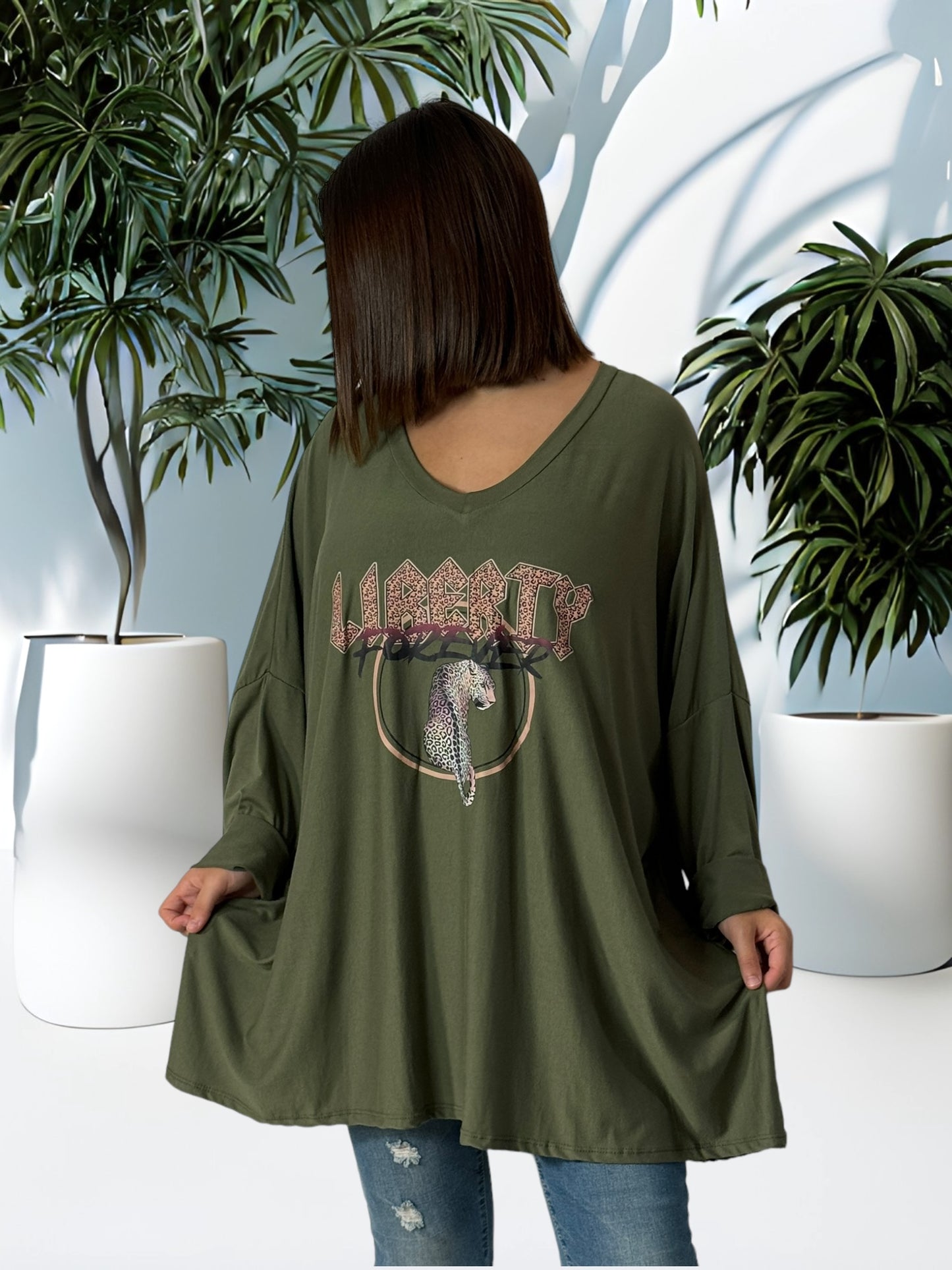 LIBERTY - T-SHIRT OVERSIZE KAKI EN MAILLE FLUIDE JUSQU'A LA TAILLE 56