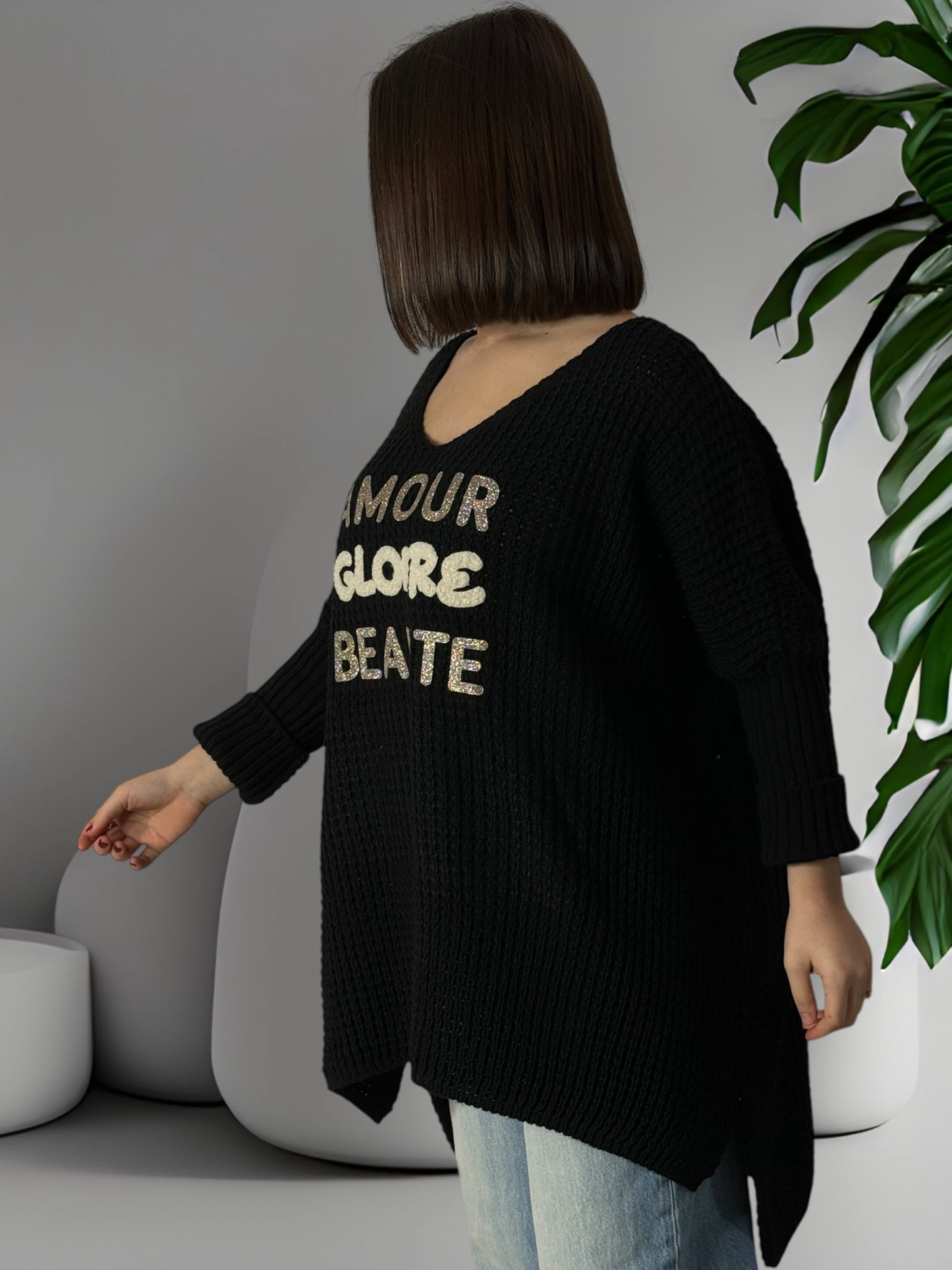 AMOUR GLOIRE BEAUTE - PULL OVERSIZE NOIR JUSQU'A LA TAILLE 54