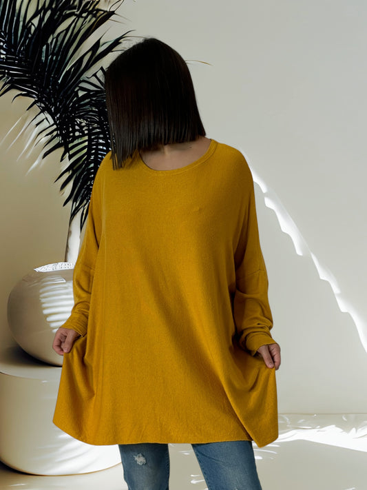 CAPRIO - PULL JAUNE CURRY EN MAILLE FLUIDE JUSQU'A LA TAILLE 54